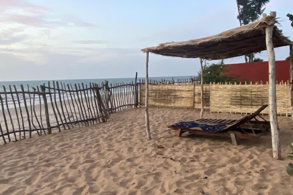 Case Beach Ngalou Sessene Экстерьер фото