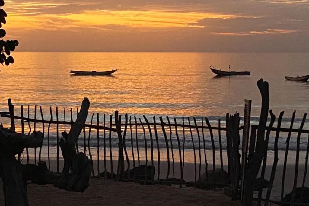 Case Beach Ngalou Sessene Экстерьер фото